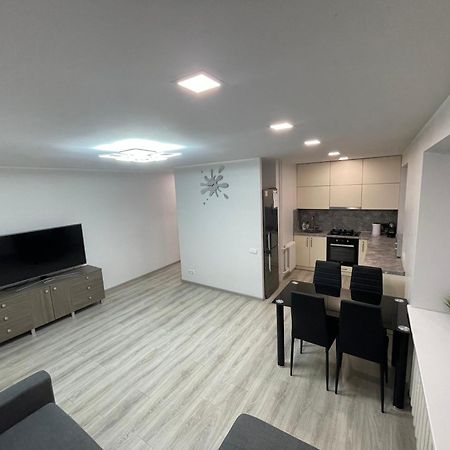 Ferienwohnung Butas Miesto Centre Panevėžys Exterior foto